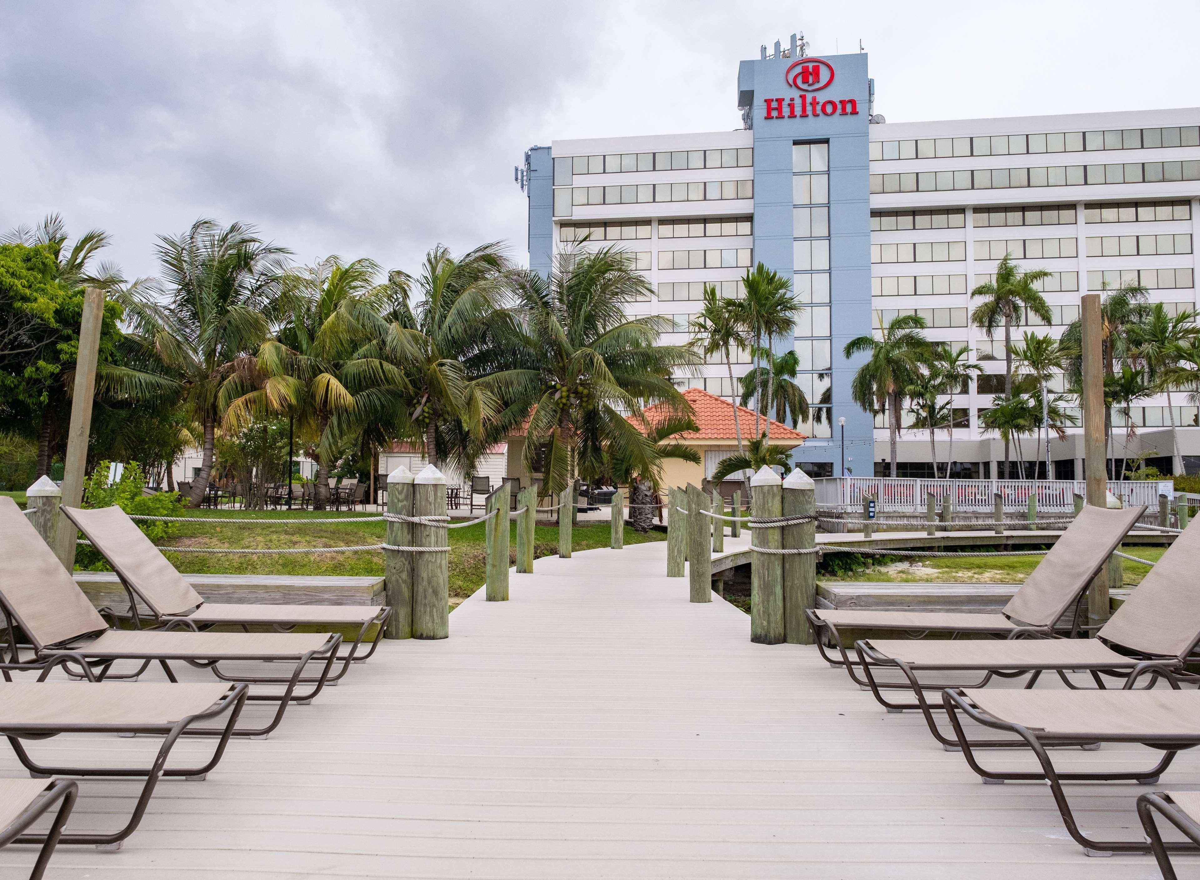 Hilton Palm Beach Pbi Уэст-Палм-Бич Экстерьер фото